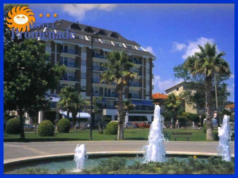 Hotel Promenade Порто-Сант'Ельпідіо Екстер'єр фото